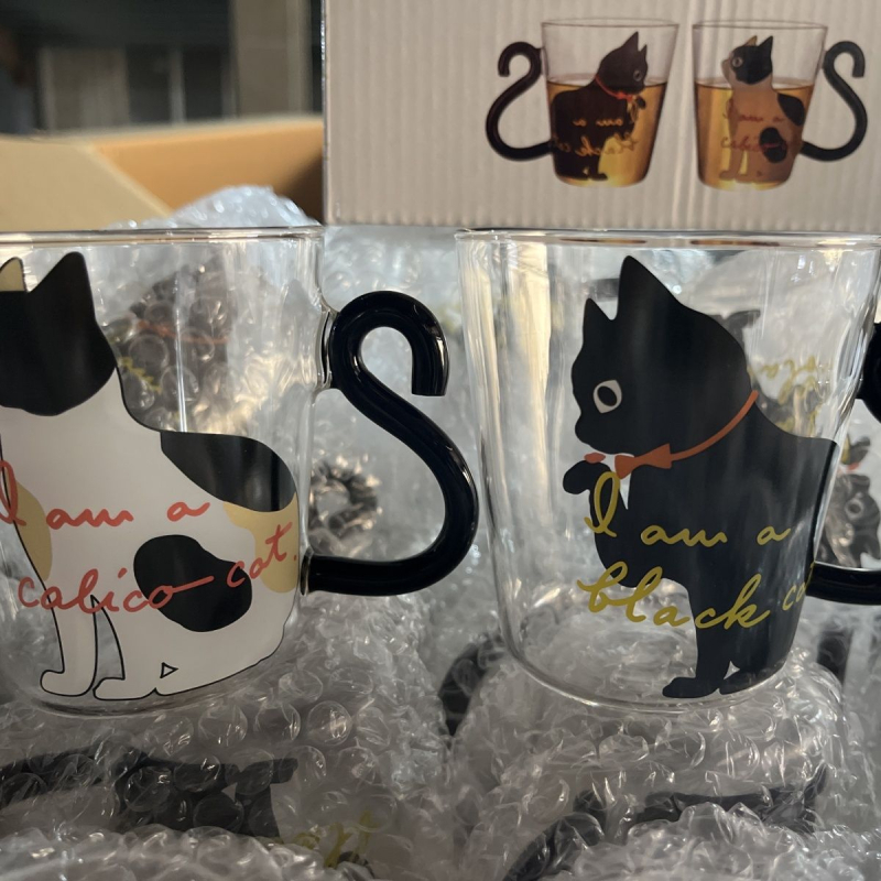 Jaapani stiilis loominguline armas kassklaasist tüdruk vesi kohvi piim hommikusöök kassikäpp majapidamise hulgimüük