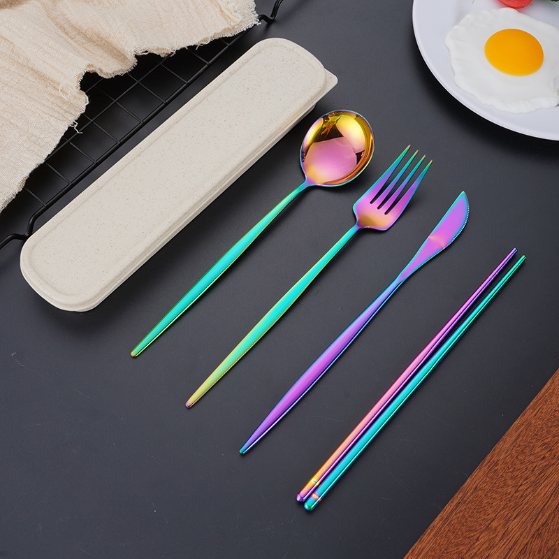 Loominguline roostevabast terasest portugali kaasaskantav lauanõude nuga, kahvel ja lusikas söögipulgad kaasaskantav reisikinkekomplekt neljaosaline