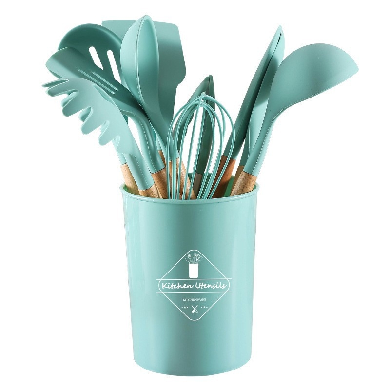 Medinės rankenos silikoniniai virtuvės reikmenys, 12 dalių rinkinys su nelimpančia danga, keptuvės, kastuvo, kastuvo rinkinys, sriubos šaukštas, žvejybos tvora, virtuvės reikmenys su kibiru laikymui