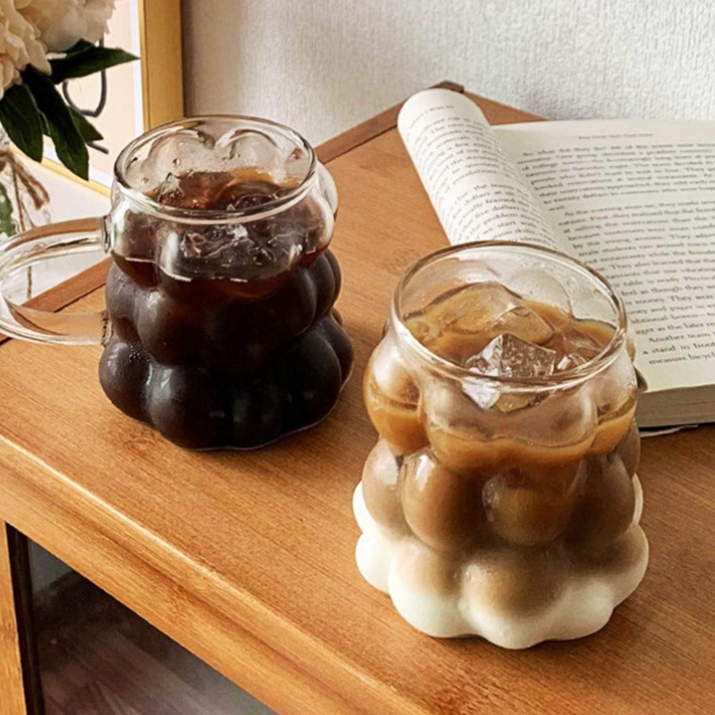 Ins-stiilis viinamarjakujuline klaas kõrge borosilikaatklaasist veekruusiga piimahommikusöögikruus kohvikruus piimateekruusiga