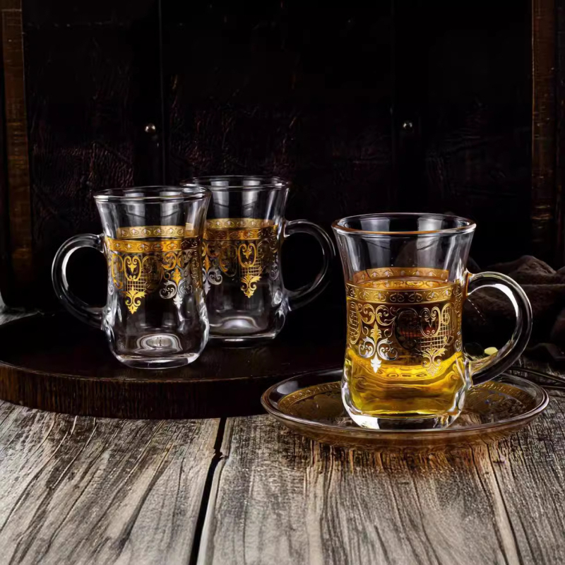 Нова креативна прозрачна стъклена чаша, чаша за чай Gongfu, стъклена чаша с бронзиращо релефно цвете, стъклена чаша за кафе, чаша за вино