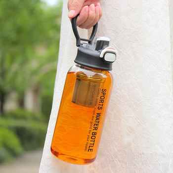 Vizespohár diákoknak Nagy színértékű, nagy kapacitású üveg férfiaknak és nőknek Nyári, nagy színértékű vizespohár hordozható, magas hőmérsékletnek ellenálló teáspohár