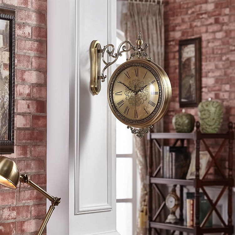 Metallist kahepoolne kell, elutuba, loominguline Euroopa seinakell, Põhjamaade vaikne täispuidust Ameerika seinakell, kunstiline dekoratiivne kell