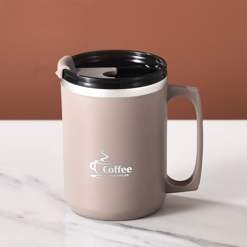 Piiriülene kuummüügis kruus, väärtuslik õlgtass, roostevabast terasest kohvitass, kaasaskantav mugav tee- ja veeeralduskruus