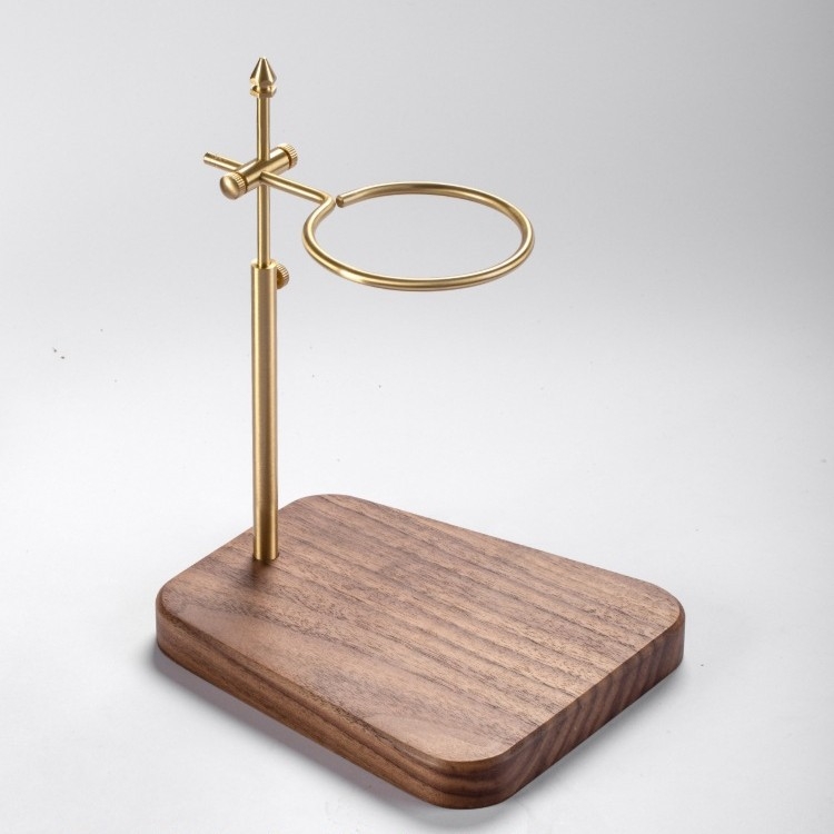 Medžio masyvo žalvario rankinis kavos laikiklis su retro reguliuojamu medžio masyvo pagrindu kavos filtro puodelio laikiklis, palaikantis prietaisą