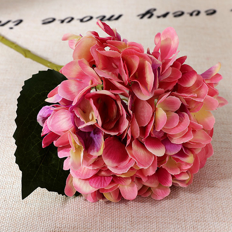 Simulēta hortenzija, mākslīgie ceļa vadīšanas ziedi, mājas viesistaba, kāzu dekorēšanas arka, simulēta ziedu hortenzija, mākslīgo ziedu vairumtirdzniecība