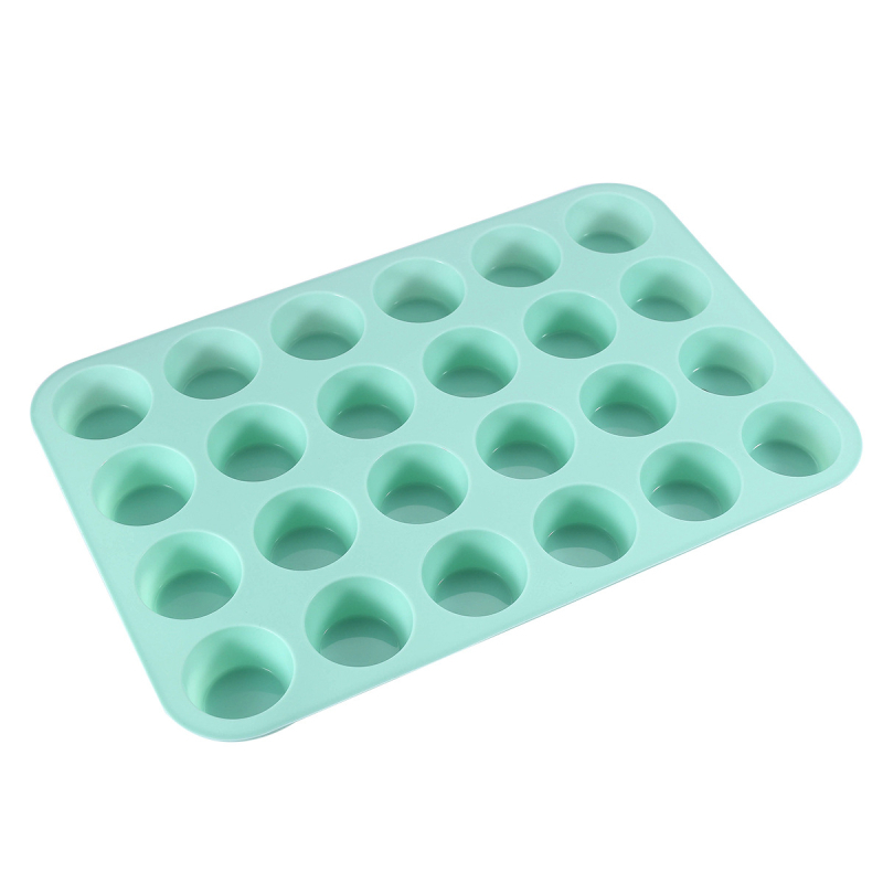 Xuanyi Silicone Factory Škandinávska zelená silikónová forma na vafle s 24 pripojenými obdĺžnikovými formami na tortu, pripravená na doručenie