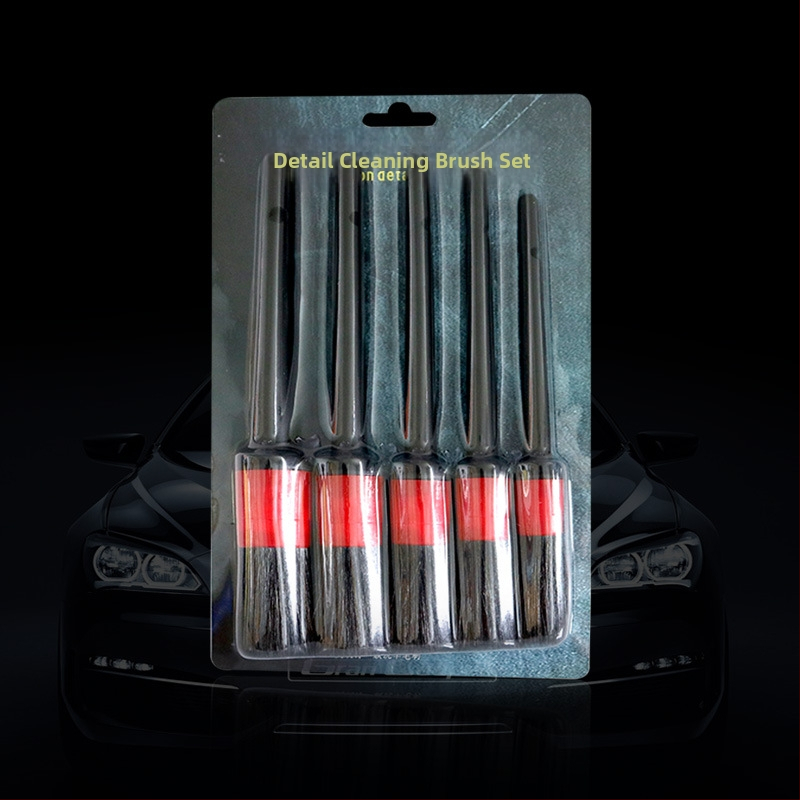 Automašīnas detaļu birste gaisa izvadam, riteņa rumbai, dzinēja salona spraugām, piecu daļu automazgātavas birste blisteriepakojumā