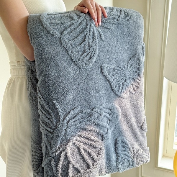 Външнотърговско трансгранично кадифено одеяло с плътен цвят, жакардово многофункционално одеяло с жакардова пеперуда, удобно меко одеяло на едро