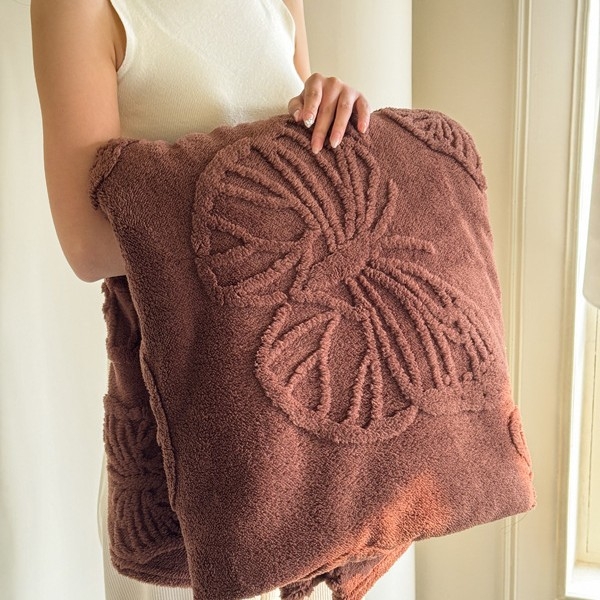 Външнотърговско трансгранично кадифено одеяло с плътен цвят, жакардово многофункционално одеяло с жакардова пеперуда, удобно меко одеяло на едро