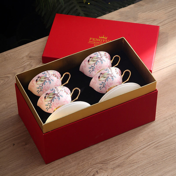 Kerge luksuslik tipptasemel kohvitass Euroopa pärastlõunatee komplekt teetassi alustass peen ülikond luuportselanist tass paarile tassi kinkekarbis