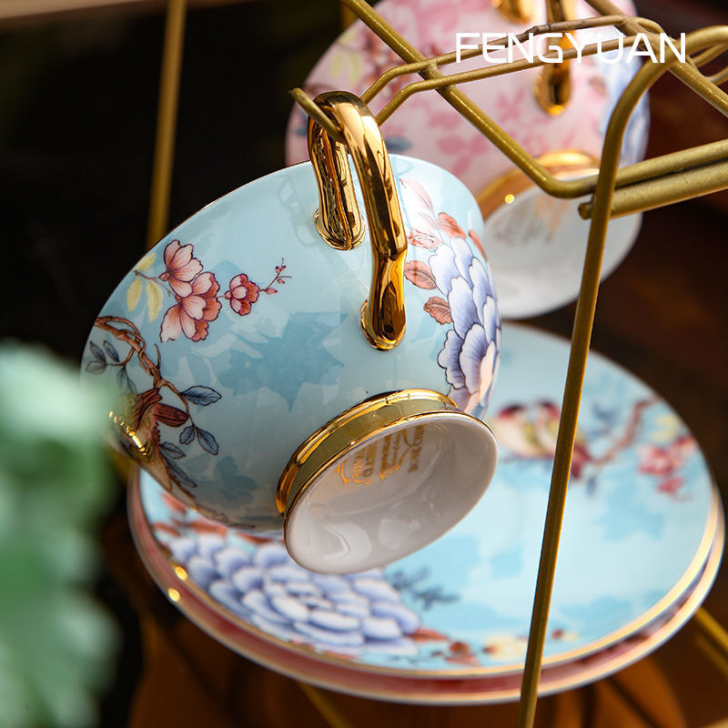 Kerge luksuslik tipptasemel kohvitass Euroopa pärastlõunatee komplekt teetassi alustass peen ülikond luuportselanist tass paarile tassi kinkekarbis