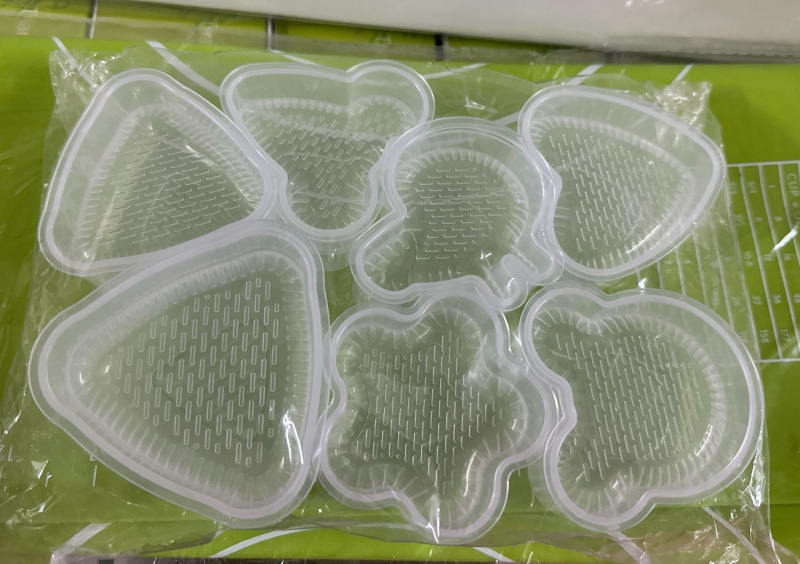 Japoniško stiliaus animacinio filmo formos vaikų suši ryžių kamuoliukų formos maistinės kokybės kūdikių jūros dumblių suši Laver ryžių maišelio įrankis