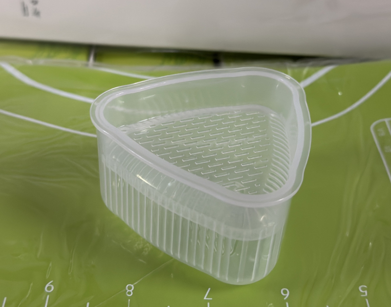 Japoniško stiliaus animacinio filmo formos vaikų suši ryžių kamuoliukų formos maistinės kokybės kūdikių jūros dumblių suši Laver ryžių maišelio įrankis