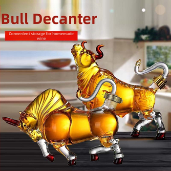 „Zodiac Cow“ dekanterio didmeninė prekyba, „Daniel“ vyno butelio formos gyvūno formos stiklinio butelio amatai, vyno butelio papuošalai