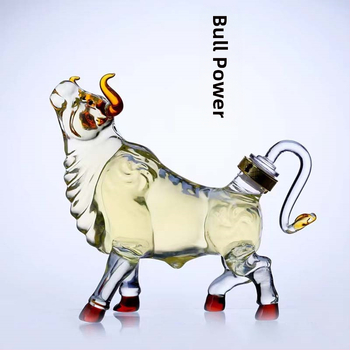 „Zodiac Cow“ dekanterio didmeninė prekyba, „Daniel“ vyno butelio formos gyvūno formos stiklinio butelio amatai, vyno butelio papuošalai