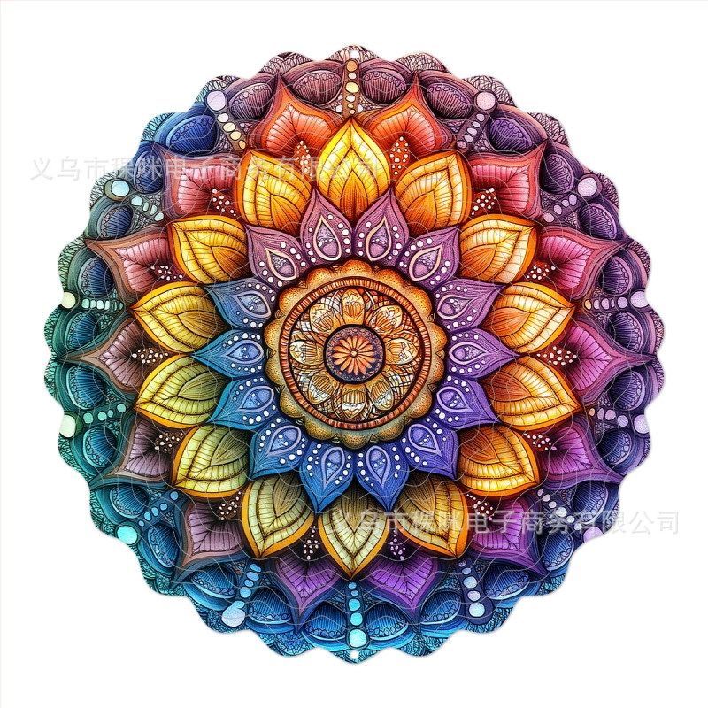 Tarpvalstybinis gamyklinis tiesioginis 3D besisukantis vėjo varpelis, skirtas spalvotam kiemo sodo metaliniam pakabinamam dekoravimui