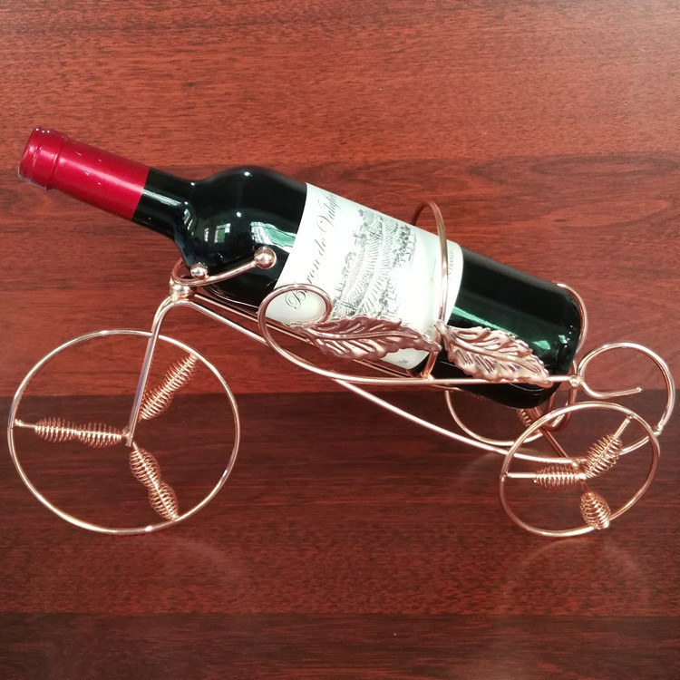 Põhjamaade stiilis veinikapp, veiniriiuli kaunistused, Euroopa stiilis veiniriiuli baar, KTV rauast veinide vitriiniga veiniriiul