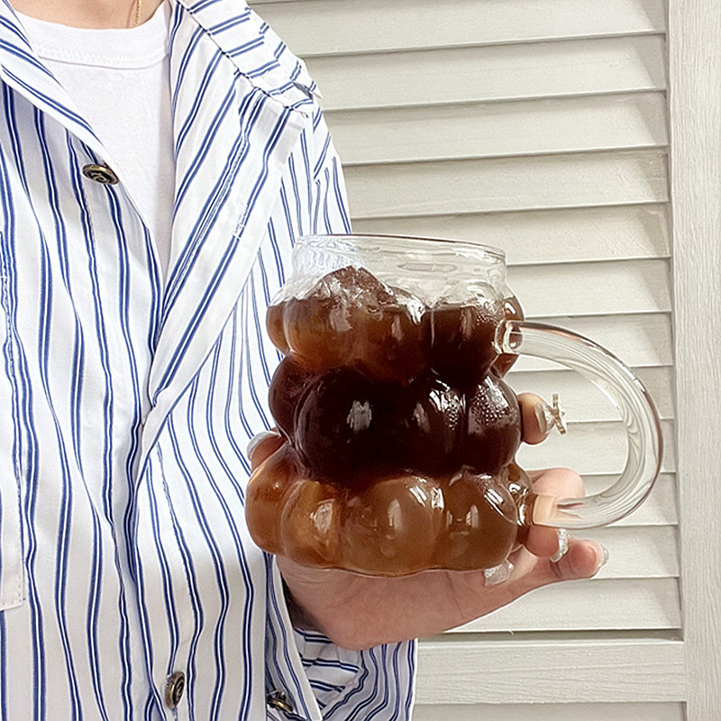 Viinamarjaklaasist isikupärastatud kohvitass, kuumakindel borosilikaattass piimalatte tassiga, majapidamises paksendatud klaas