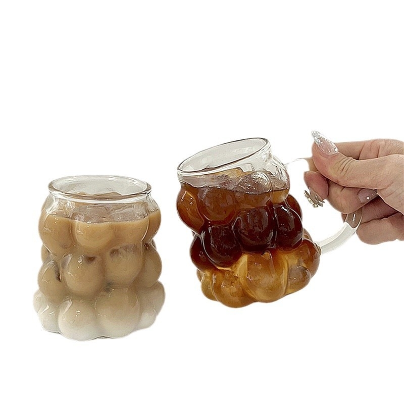 Viinamarjaklaasist isikupärastatud kohvitass, kuumakindel borosilikaattass piimalatte tassiga, majapidamises paksendatud klaas