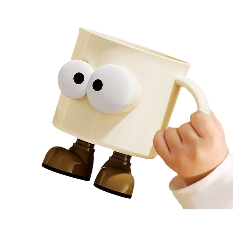 Üliõpilaste ühiselamu pesuülikond Uus armas koomiksiämber Gargle Cup Ülikooli üliõpilastele mõeldud vannitarbed