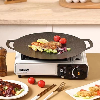 Küpsetuspann, välistingimustes kasutatav telkimiskassettpliit, Korea majapidamises kasutatav induktsioonpliit, gaasipliit, küpsetuspann, kaasaskantav praeplaat