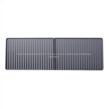 Μια ποικιλία από πολύχρωμα χαλάκια αποστράγγισης σιλικόνης μπάνιου κουζίνας, μακρύ πτυσσόμενο χαλάκι φίλτρου νερού ξήρανσης, δημιουργικό χαλάκι νιπτήρα τραπεζιού οικιακής χρήσης