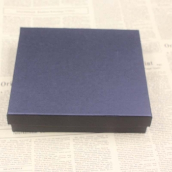 Tiekiamas pilkas nešiojamas apyvarpės pleistras, pagamintas iš CCCP sutirštinto nerūdijančio plieno, 8 uncijų talpos, išskirtinio vyno piltuvėlio rinkinys.