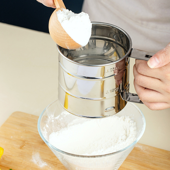 Miltų sietas, rankinis, nerūdijančio plieno, pusiau automatinis, rankų darbo miltų sietas, rankomis presuotas virtuvinis miltų sietas, pyrago pavyzdžių kepimo įrankis