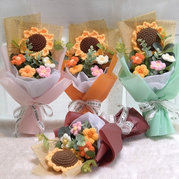 „Hangtu“ megztas saulėgrąžų vilnos austas gatavas gaminys, nemirtinga muilo gėlė, merginos sužadėtuvių gimtadienio dovana