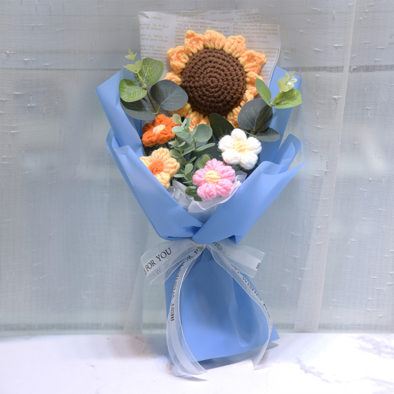 „Hangtu“ megztas saulėgrąžų vilnos austas gatavas gaminys, nemirtinga muilo gėlė, merginos sužadėtuvių gimtadienio dovana