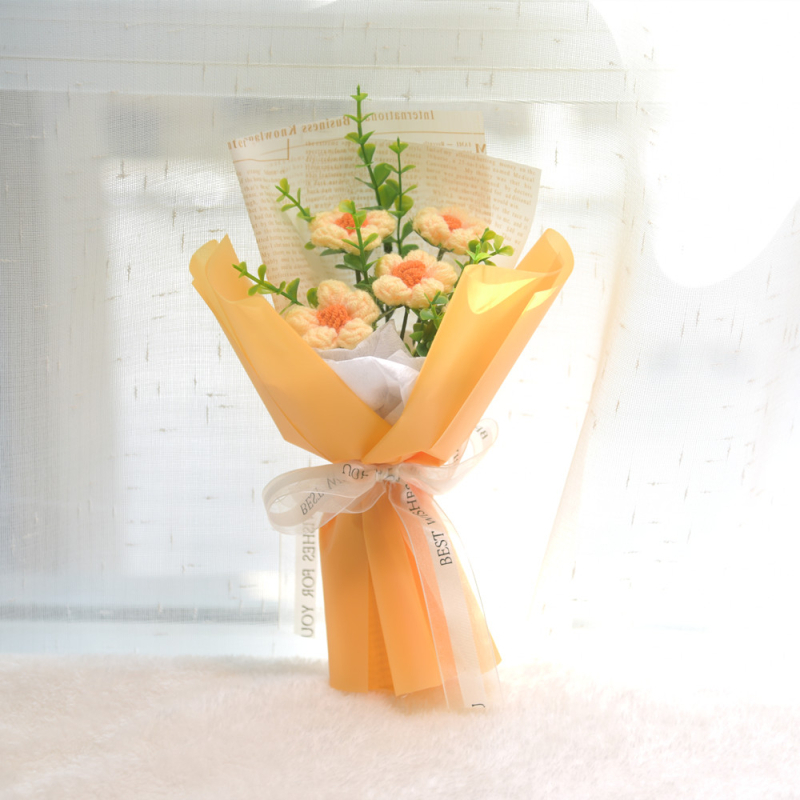 „Hangtu“ megztas saulėgrąžų vilnos austas gatavas gaminys, nemirtinga muilo gėlė, merginos sužadėtuvių gimtadienio dovana