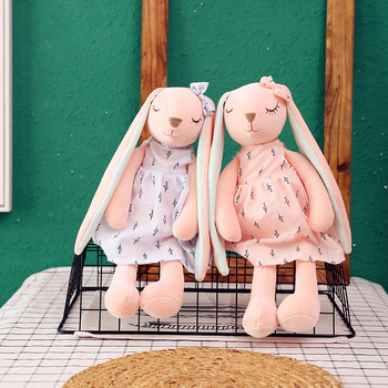 Λουλουδάτη φούστα ζευγάρι κούκλα κουνελιού βελούδινο παιχνίδι κατασκευαστής χονδρικής κούκλα αρπαγής με μακριά αυτιά και μαξιλάρι κουνελιού για φίλη