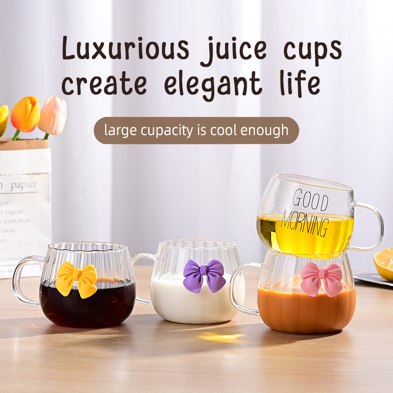 Kõrge borosilikaadist kaabuga kroonlehetops käepidemega majapidamispiima kõrvitsatops värviline triibuline aia lõbus klaasist ühekihiline tass