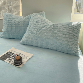 Žieminis sutirštintas triušio pliušinis keturių dalių komplektas, prieinamas prabangus koralų pieno spalvos aksominis patalynės užvalkalas, flanelinė vilnonė antklodė, paklodės, viengulės paklodės