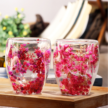 Трансгранична продажба на едро на високо боросиликатна чаша, прозрачна чаша за мляко, сок, кафе, спирална чаша, стъклена чаша с истинско цвете, двуслойна чаша
