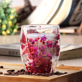 Трансгранична продажба на едро на високо боросиликатна чаша, прозрачна чаша за мляко, сок, кафе, спирална чаша, стъклена чаша с истинско цвете, двуслойна чаша