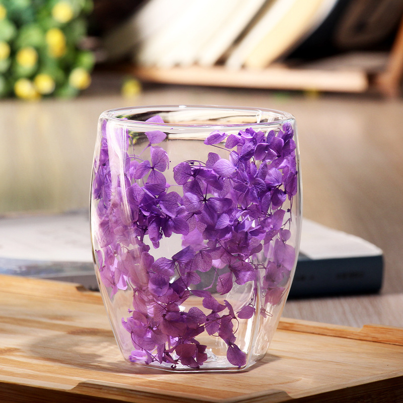 Трансгранична продажба на едро на високо боросиликатна чаша, прозрачна чаша за мляко, сок, кафе, спирална чаша, стъклена чаша с истинско цвете, двуслойна чаша