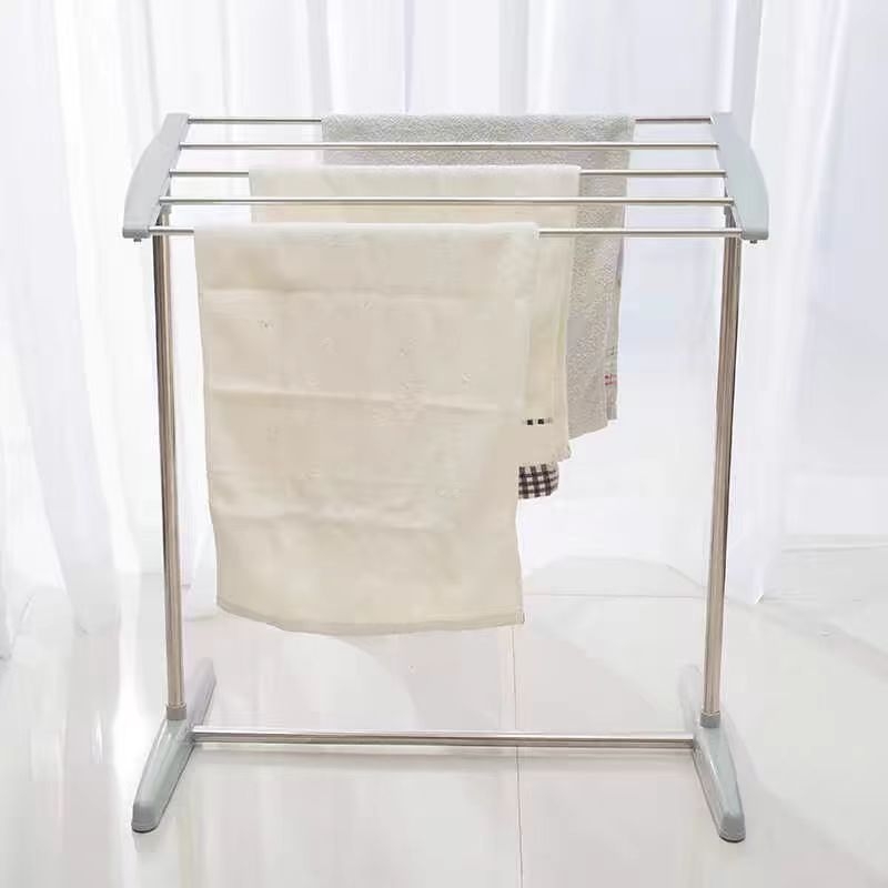 Roostevabast terasest põrandaga kahekihiline ühekorruseline rõdu siseruumides kokkupandav käterätikuivati kuivatusrest