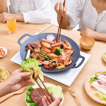 Küpsetusplaat välistingimustes kasutatav ümmargune Maifan kivi mittenakkuva telkimispapp-tüüpi küpsetusplaat kaubanduslikuks grillitud kalaks majapidamises Korea grill-grill