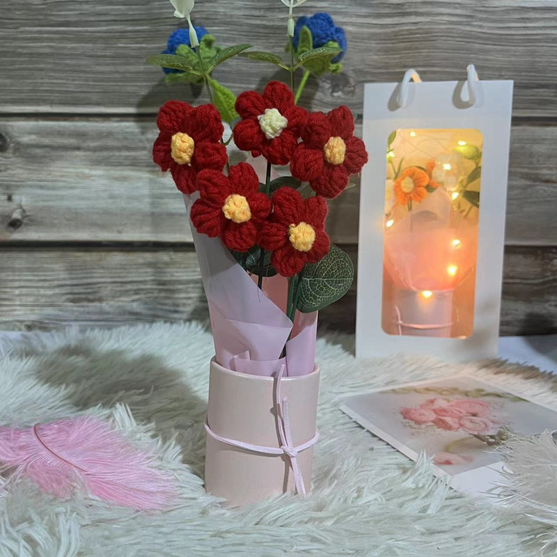 Valentino dienos puokštės, suvenyrai, rudens vidurio šventės dovanos, vilnoniai megzti gaminiai, mokytojo dienos dovanos, rožės