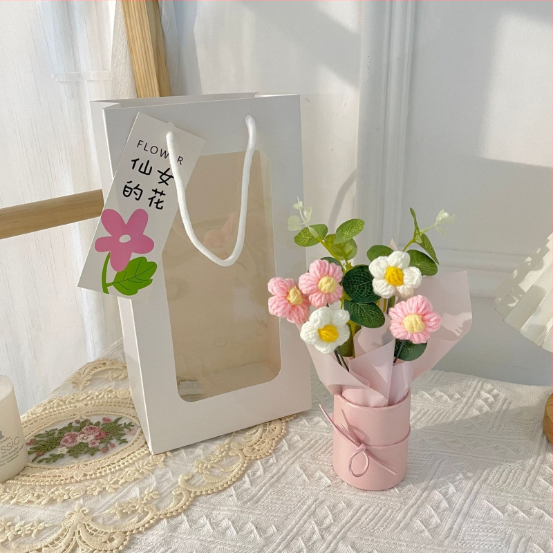 Valentino dienos puokštės, suvenyrai, rudens vidurio šventės dovanos, vilnoniai megzti gaminiai, mokytojo dienos dovanos, rožės