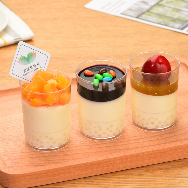 Grynas putėsis Sėlenų pudingas Želė desertinis stalas Kietas plastikinis puodelis Raudonas kūrybingas 100ML Vienkartinis skaidrus