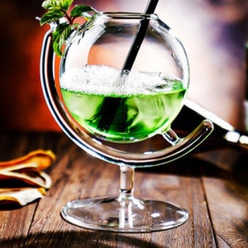 Χονδρική πώληση Μπαρ Διαδίκτυο Celebrity Globe Κύπελλο κοκτέιλ Εξατομικευμένο Western Εστιατόριο Κύπελλο κρασιού Δημιουργικό κοκτέιλ Κύπελλο κρύου ποτού