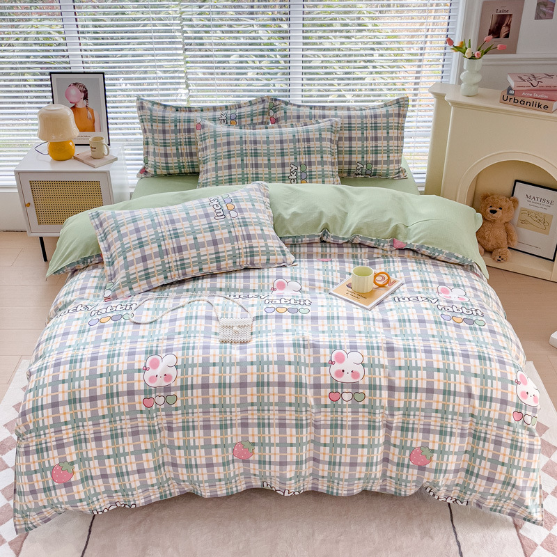 Egyszerű őszi és téli vastagított csiszolású négyrészes szett kollégiumi friss pamut ágyneműhuzat háromrészes szett bőrbarát pamut meztelen alváshoz