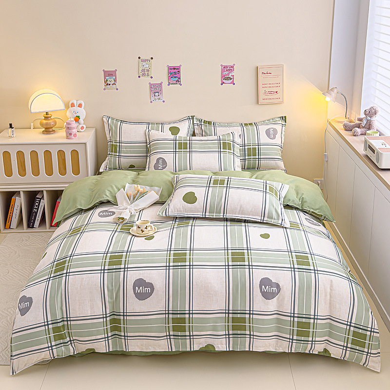 Egyszerű őszi és téli vastagított csiszolású négyrészes szett kollégiumi friss pamut ágyneműhuzat háromrészes szett bőrbarát pamut meztelen alváshoz