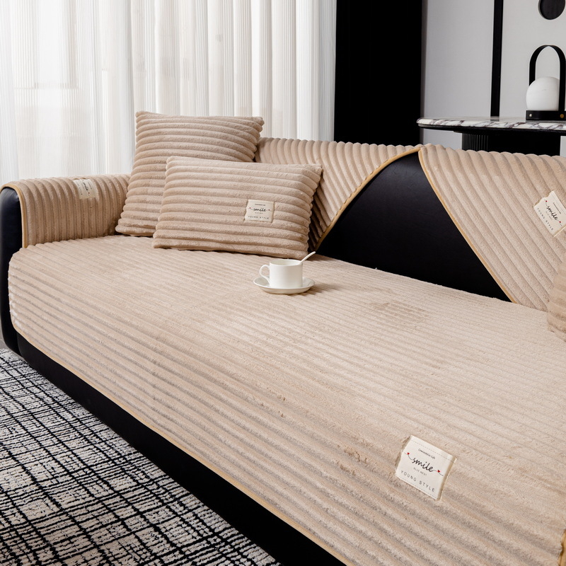 Есенно-зимна кремава плюшена възглавница за диван от висок клас 2025, нова, неплъзгаща се, прав ред, висококачествена топла кожена възглавница за диван, плат