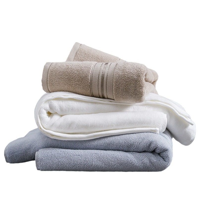 Šukuotos medvilnės rankšluostis vonios kambariui 70 * 150 cm 500 g ryškaus šilko kalimas minkštas sugeriamumas skersinis karštai siuvinėtas logotipas