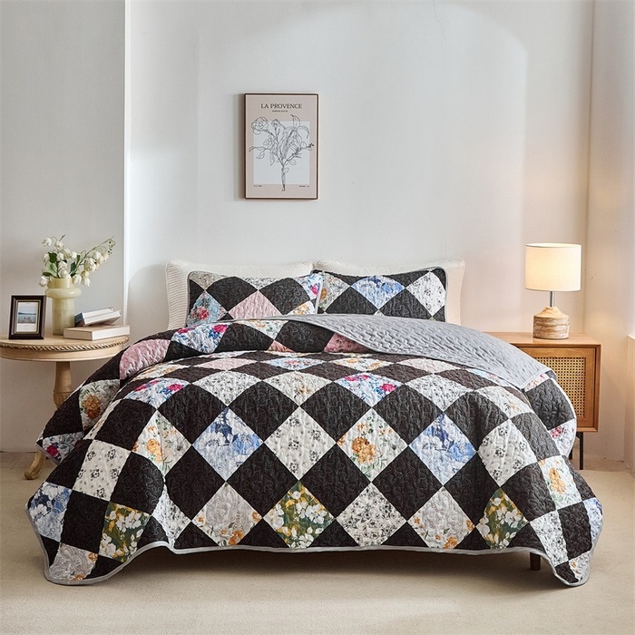 Trijų dalių lovos užtiesalų komplektas, skirtas tarpvalstybinei užsienio prekybai, viengulė plona lovatiesė, skaitmeniniu būdu spausdintas vientisas lovos užtiesalas