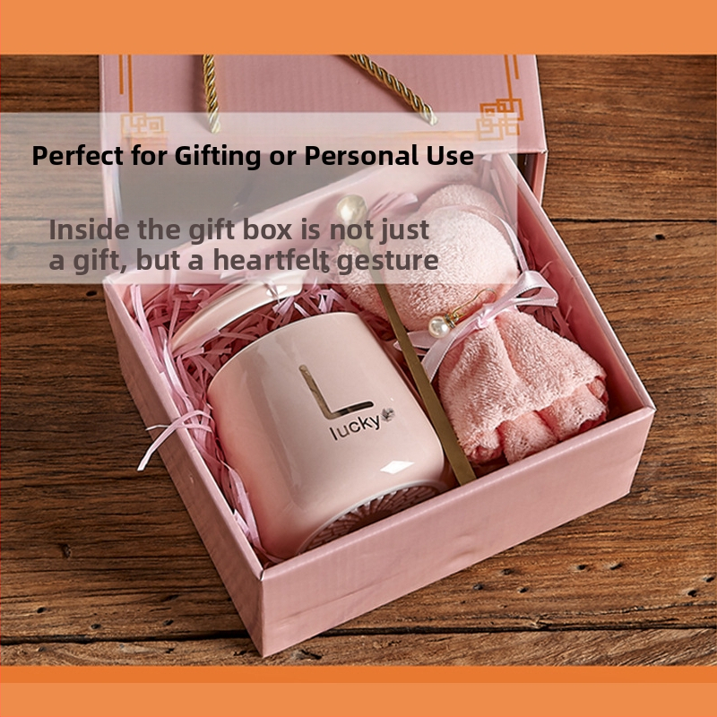 Висококачествена чаша за вода с лъжица и капак, празничен подарък за ръка, персонализирана лека луксозна керамична чаша, кърпа, мече, подаръчна кутия